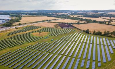 Labour vows to treble solar power use during first term if elected