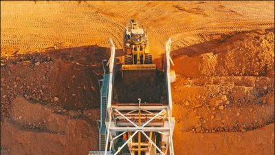 Pilbara gold miner was killed after vehicle run over by large dump truck, police say