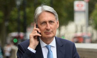 Cryptocurrency firm advised by Philip Hammond withdraws UK application