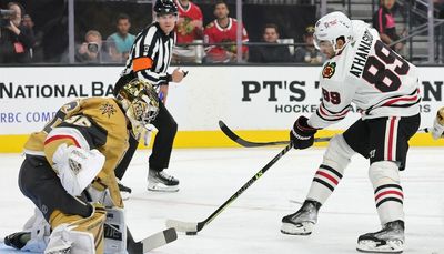 Blackhawks can’t find net in narrow loss to Golden Knights
