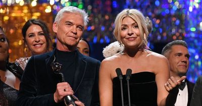 ITV This Morning's Holly Willoughby and Phillip Schofield 'booed' as they picked up NTA