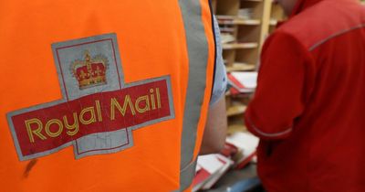 Royal Mail to cut up to 10,000 jobs as it warns of £350m losses