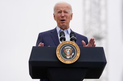 Biden pushing lower prescription drug costs in midterm press