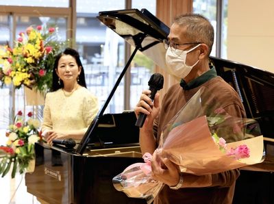 Man's dedicated search for wife swept up in tsunami inspires piano composition