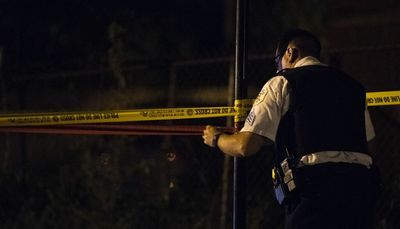 10 people shot, 3 fatally, in Chicago Thursday