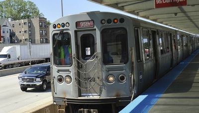Man stabbed and robbed at Red Line station in Lake View