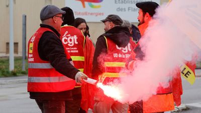 Two French unions sign agreement with TotalEnergies, but CGT continues strike