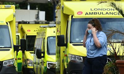 Motorola faces price controls over UK emergency services radio contract