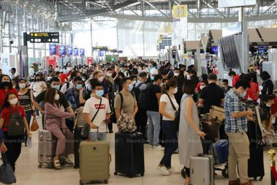 Airports step up Covid surveillance on arrivals from Hong Kong, Singapore