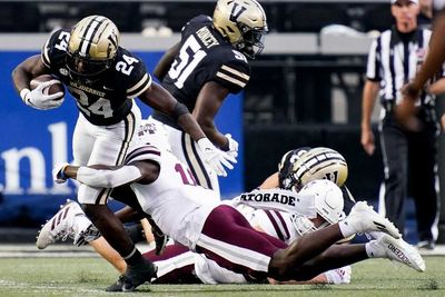 Key Vanderbilt RB leaves program ahead of Georgia game