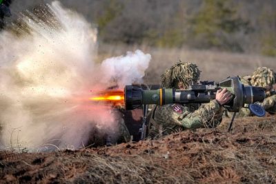 What weapons has the UK sent to Ukraine?