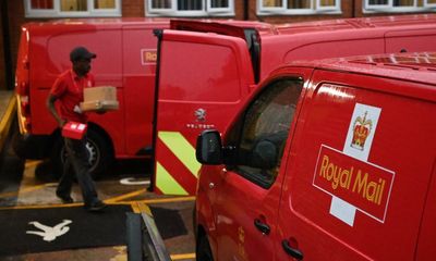 Royal Mail’s losses are worsening and the union should start talks