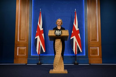 Factbox-How could British PM Truss be removed, and how would she be replaced?