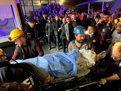 Official: 14 dead, 28 hurt after blast in Turkish coal mine