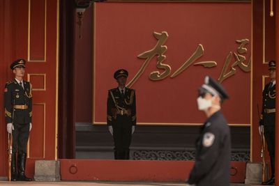 Xi ‘firmly in charge’ as rivals fall in China anti-graft campaign