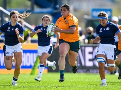 Wallaroos beat Scots to stay alive in Cup