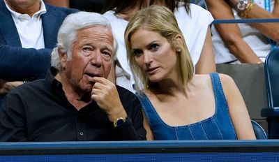 Patriots owner Robert Kraft gets married with Sir Elton John as musical entertainment