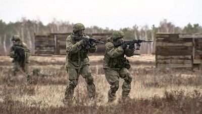 First Russian soldiers arrive in Belarus for new joint force
