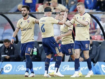 Jets break Glory's hearts late in ALM