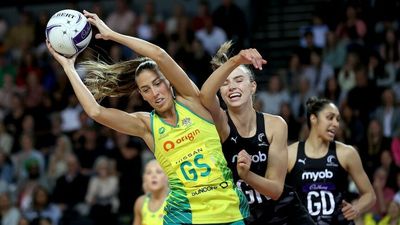 Netball Australia called upon to give Diamonds players greater consultation on sponsors