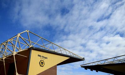 Wolves 1-0 Nottingham Forest, Fulham 2-2 Bournemouth: clockwatch – as it happened