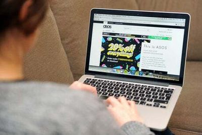 Asos seeks £350 million credit boost to avoid financial buffers