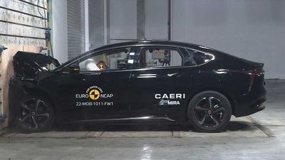 Electric Mobilize Limo Receives 4-Star Safety Rating From Euro NCAP