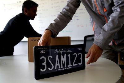 California drivers can now sport digital license plates on their cars