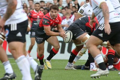 Aussie Arnold scores on Toulouse return in Brive rout