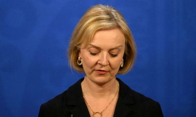 Senior Tories hold talks to discuss ousting Liz Truss to ‘rescue’ party