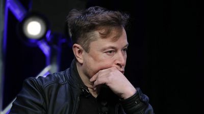 Elon Musk: SpaceX provides "major battlefield advantage" over GPS