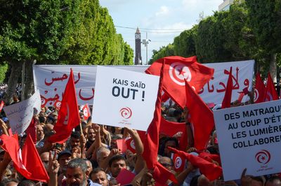 Tunisian protesters denounce ‘coup’, demand president steps down
