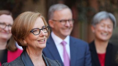Former prime minister Julia Gillard to lead South Australia's early education system overhaul