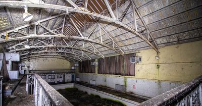 Inside abandoned Glasgow swimming baths that have been rotting away since the 90s