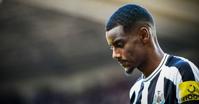 Alexander Isak reportedly suffers injury setback ahead of Newcastle's trip to Manchester United