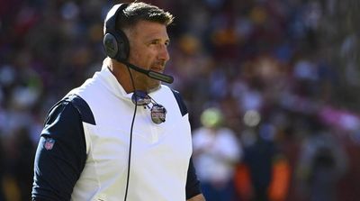 Titans’ Mike Vrabel Jabs NFL Officiating With ‘Reply All’ Email, per Report