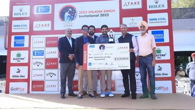 Gaganjeet Bhullar wins maiden Jeev Milkha Singh Invitational title