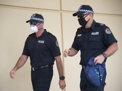 NT cop says teen arrest plan not passed on