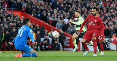 Gary Neville runs out of superlatives for "mesmerising" Mo Salah goal vs Man City