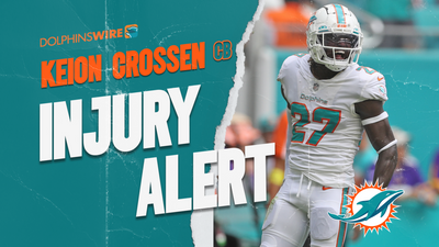 Keion Crossen leaves game vs. Vikings with knee injury