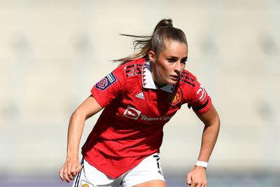 Ella Toone shines as Manchester United go top after cruising past Brighton