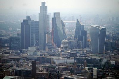 UK economy to enter recession until summer 2023, financial experts warn