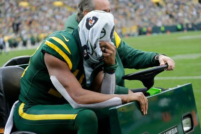 Packers WR Randall Cobb avoids season-ending ankle injury