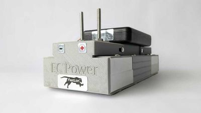 Scientists Developing Ultra-Fast Charging, High-Density EV Batteries