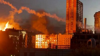 Explosions rock central Kyiv, Ukrainian officials blame Russia's Iranian-made 'kamikaze drones'