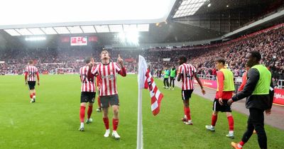 Sunderland's Dennis Cirkin dedicates his first goal to his late father, after Wigan win