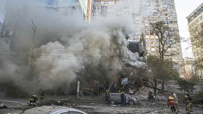 Kyiv hit by multiple blasts as Ukraine reports "kamikaze" drone strikes