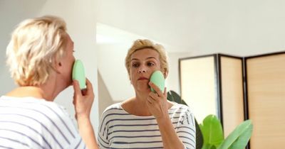 FOREO launch new LUNA 4 which reduces puffiness, removes dirt and grime from your face
