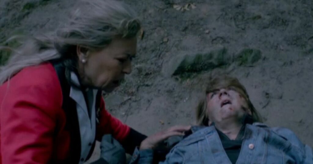 Itv Emmerdale Fans Jump To Soap S Defence After Itv Emmerdale Fans Jump To Soap S Defence After