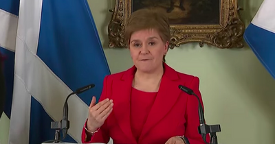 Nicola Sturgeon launches savage attack on Liz Truss as she calls again for PM to resign